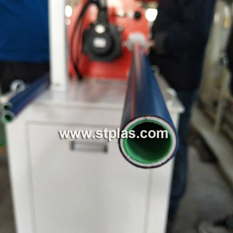 Four layer PE pipe extrusion line 650 1.jpg